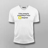I Stay Young By Pretending To Enjoy Snapchat Funny T-shirt For Men