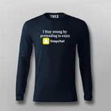 I Stay Young By Pretending To Enjoy Snapchat Funny T-shirt For Men