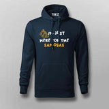 I am Just here for the Samosas Funny Hindi Desi Hoodie For Men